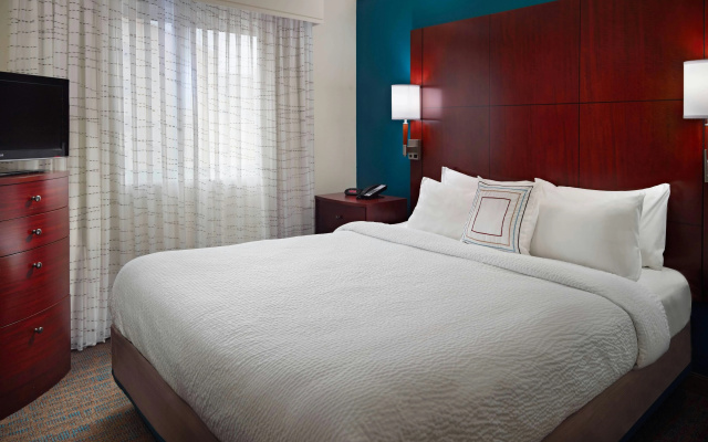 photo 3 of Residence Inn by Marriott Atlanta Airport North/Virginia Ave