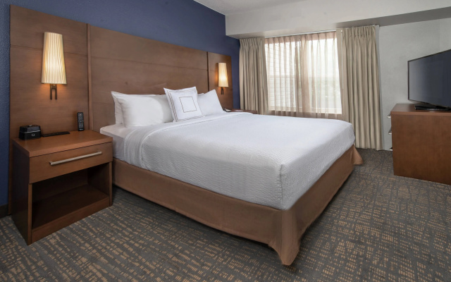 photo 4 of Sonesta ES Suites Baltimore BWI Airport