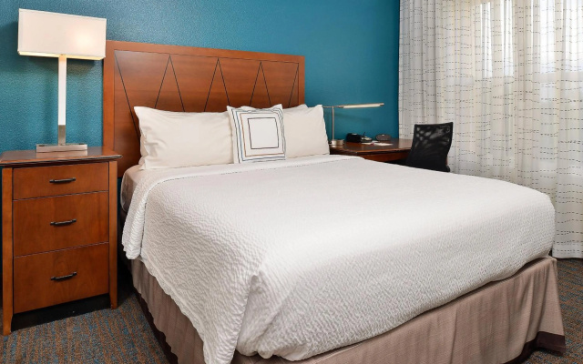 photo 4 of Residence Inn by Marriott Denver Airport at Gateway Park