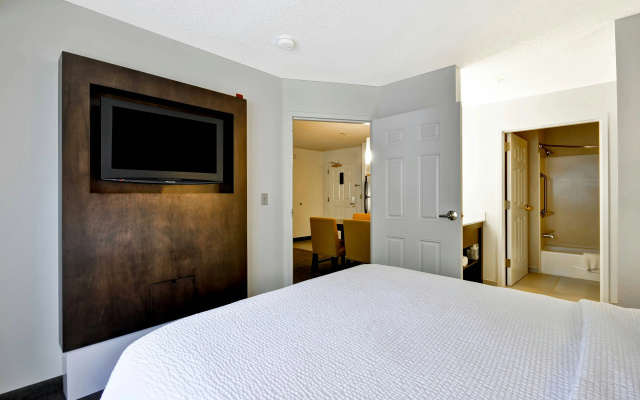 photo 2 of Residence Inn by Marriott Jacksonville Airport