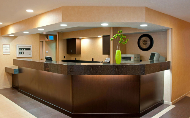 photo 2 of Residence Inn Lansing West