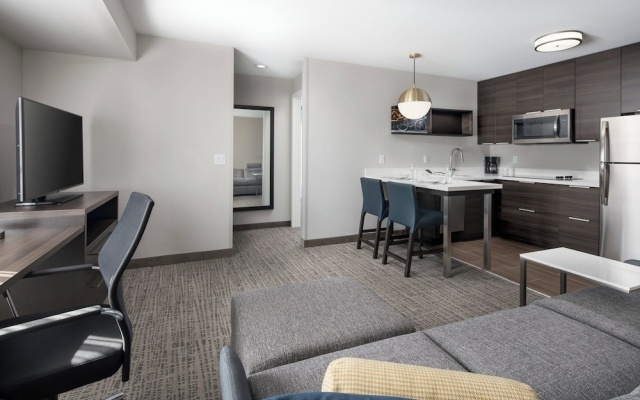 photo 4 of Residence Inn by Marriott Milwaukee Brookfield at Poplar Creek