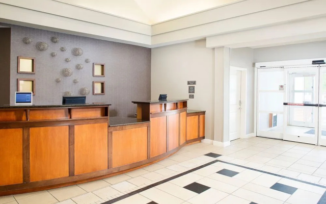 photo 2 of Residence Inn by Marriott Roanoke Airport