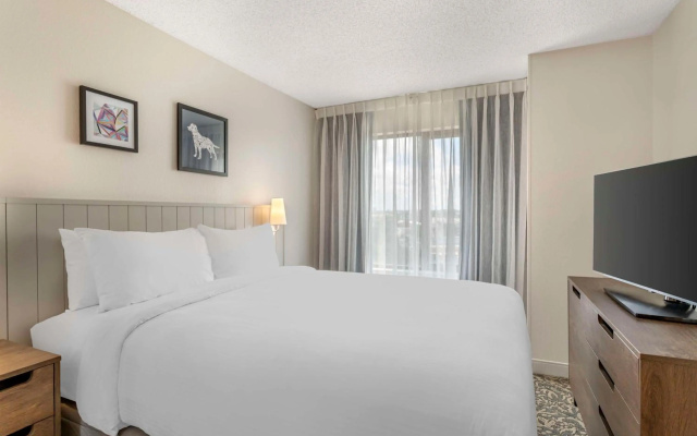 photo 4 of Sonesta ES Suites San Antonio Downtown Alamo Plaza