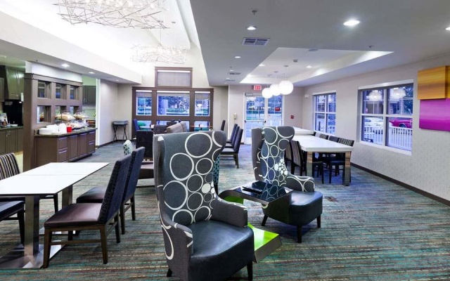 photo 2 of Residence Inn Corona Riverside