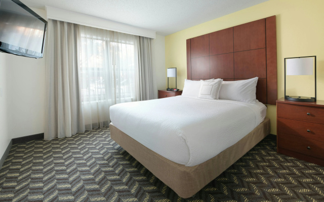 photo 3 of Residence Inn by Marriott Dallas Addison/Quorum Drive