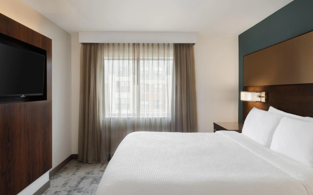 photo 4 of Residence Inn Des Moines Downtown