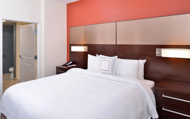 photo 3 of Residence Inn East Lansing