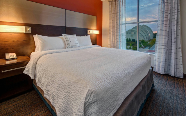 photo 4 of Residence Inn by Marriott Kansas City Downtown/ Convention