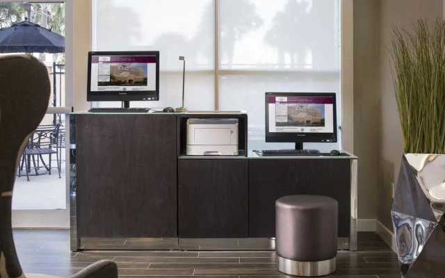 photo 2 of Residence Inn Melbourne