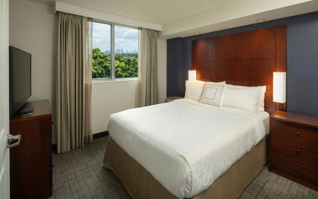 photo 3 of Residence Inn by Marriott Miami Airport