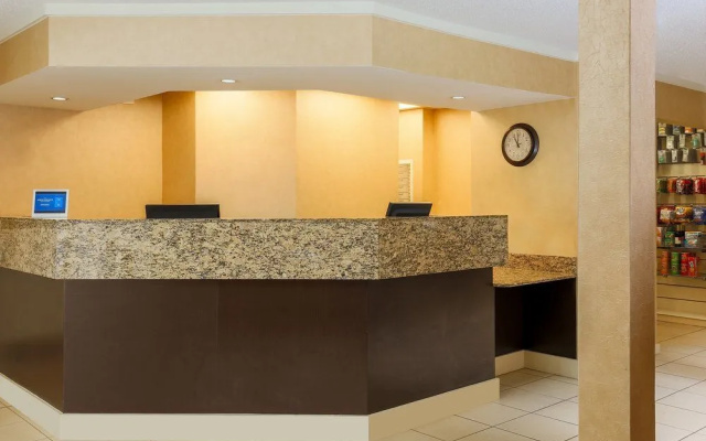 photo 2 of Residence Inn St. Louis Galleria