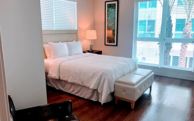 photo 2 of Resort Style Suites in Downtown LA