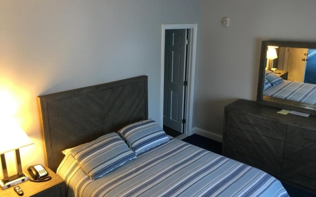 photo 2 of Rhea's Inn By The Sea