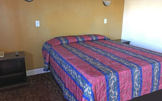 photo 3 of Rio Motor Palace Inn