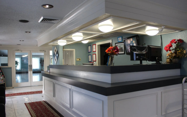 photo 2 of Rite4us Inn & Suites