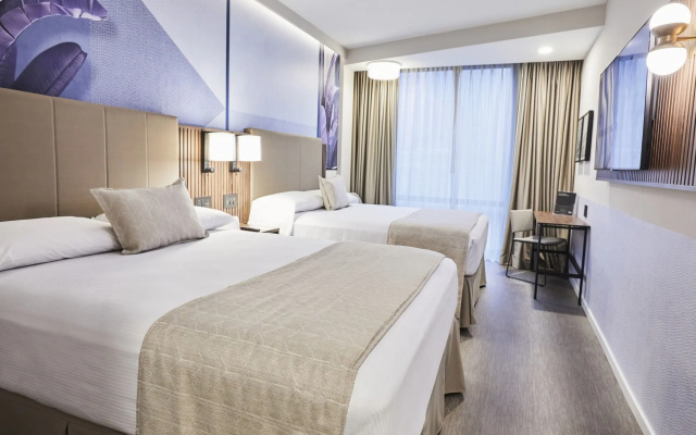 photo 4 of Hotel Riu Plaza Manhattan Times Square