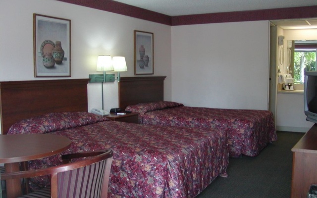 photo 3 of River Side Inn New Port Richey