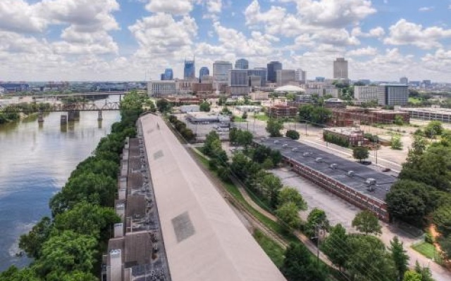 photo 4 of Riverside Condo Near Downtown by RedAwning