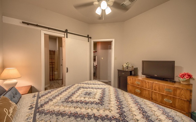 photo 5 of Riverside Condo SS 4B