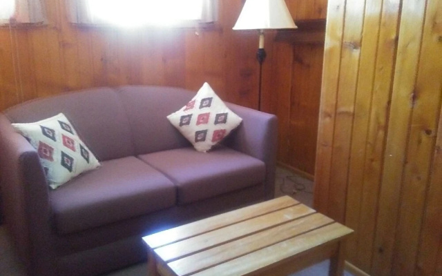 photo 3 of Riverside Lodge & Retreat