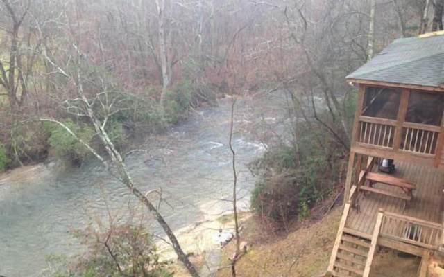 photo 3 of Riverside Retreat