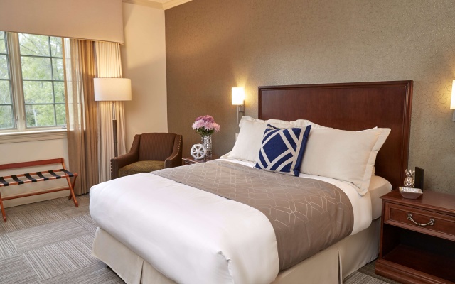 photo 3 of Rizzo Center, a Destination by Hyatt Hotel