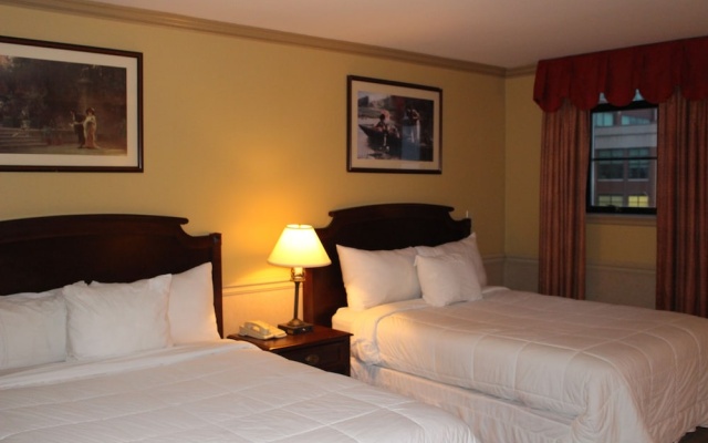photo 4 of Roberts Riverwalk Urban Resort Hotel
