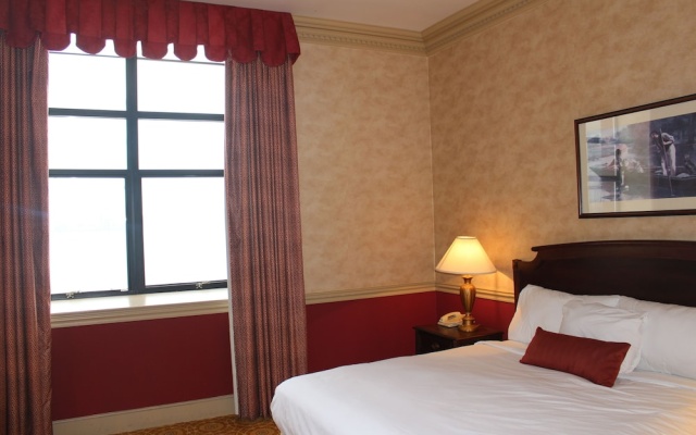 photo 5 of Roberts Riverwalk Urban Resort Hotel