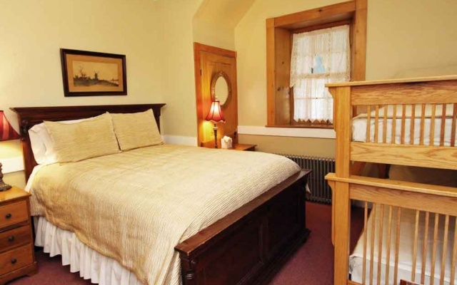 photo 4 of Rocky Acre Farm Bed and Breakfast