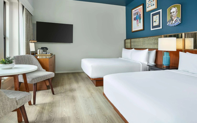 photo 5 of Rodeway Inn & Suites Clarksville near Governors Square Mall