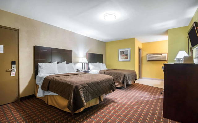 photo 4 of Rodeway Inn Towanda