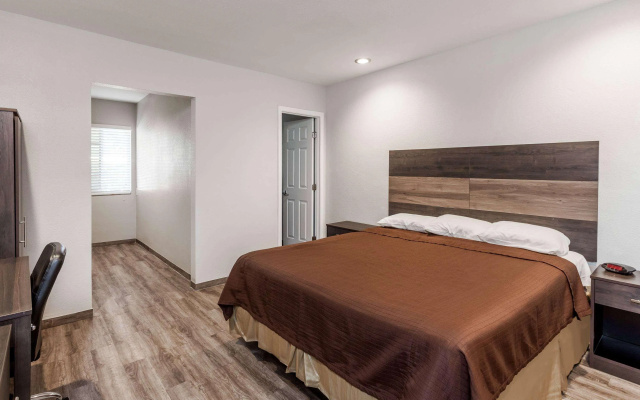photo 4 of Studio 6 Rosemead, CA – Pasadena
