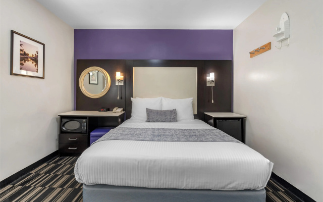 photo 5 of SureStay Hotel by Best Western Beverly Hills West LA