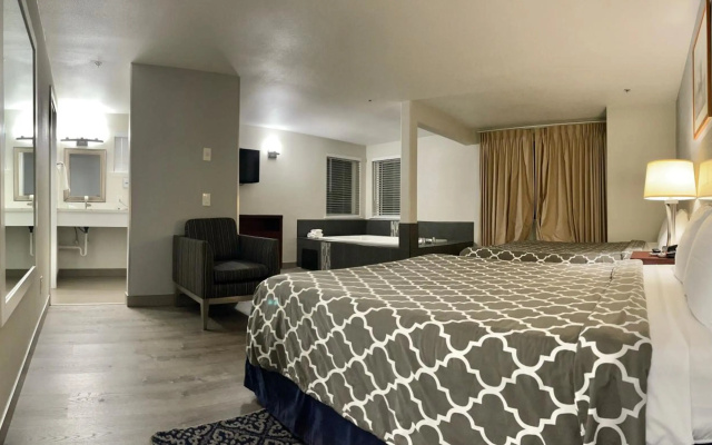 photo 5 of Americas Inn and Suite