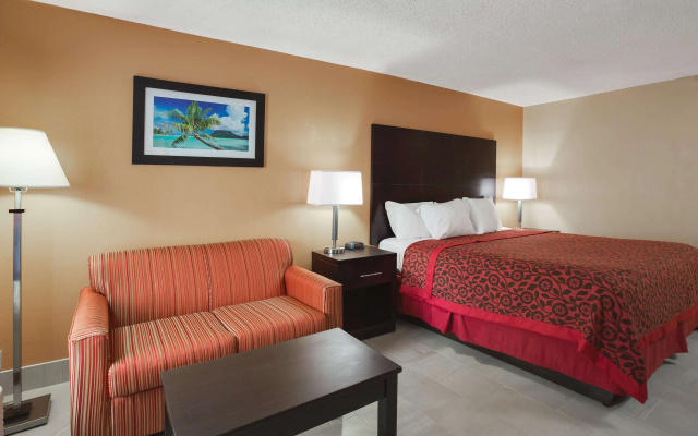 photo 5 of Rodeway Inn