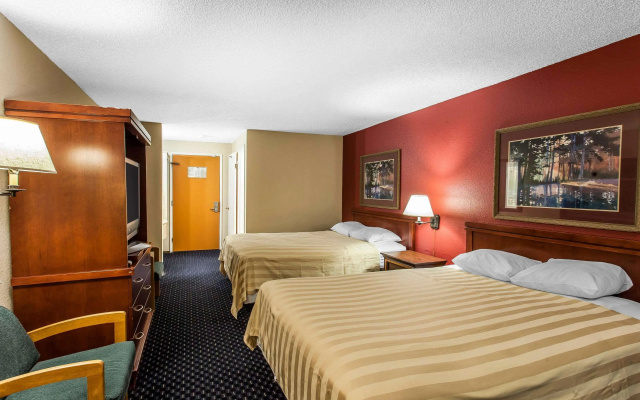 photo 5 of Rodeway Inn Seattle Airport