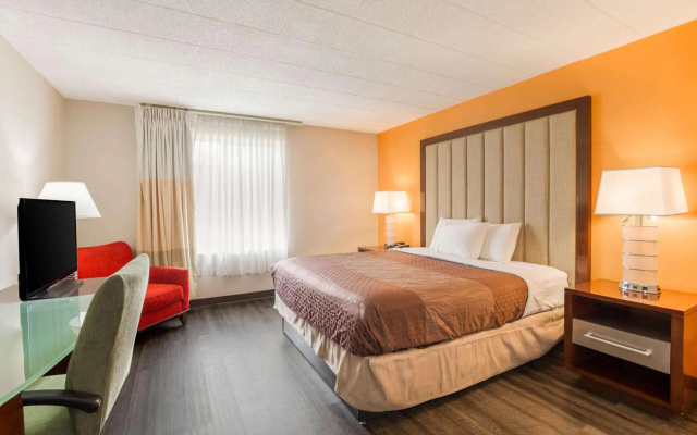 photo 5 of Rodeway Inn & Suites Stroudsburg - Poconos