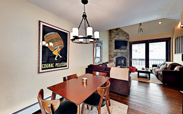 photo 5 of Roomy 3112 - 3 Br Townhouse