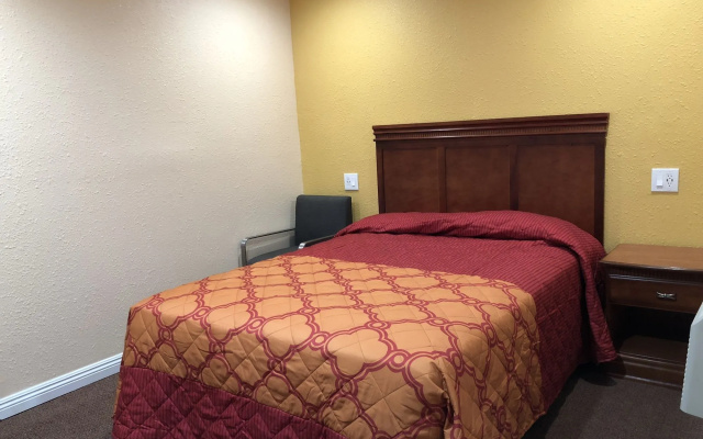 photo 4 of Rosa Bell Motel - Los Angeles