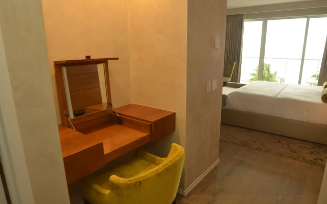 photo 5 of Royal Blues Hotel