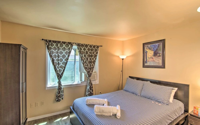 photo 5 of Royal Oak Hideaway: 15 Mi to Downtown Detroit!