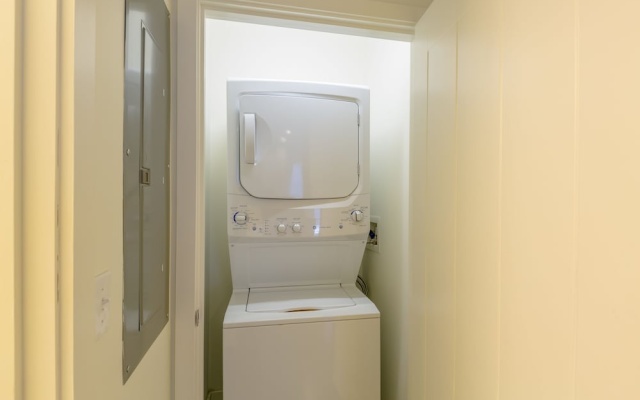 photo 3 of Sage Apartments Downtown Atlanta