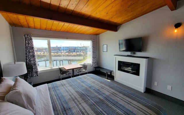 photo 2 of Saltwater Inn