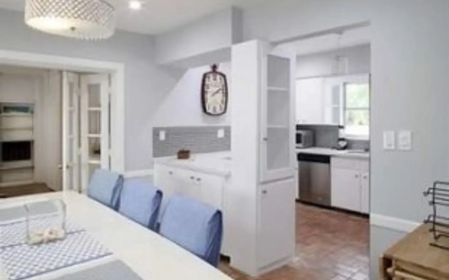 photo 4 of Salty Bungalow Bayview Rentals