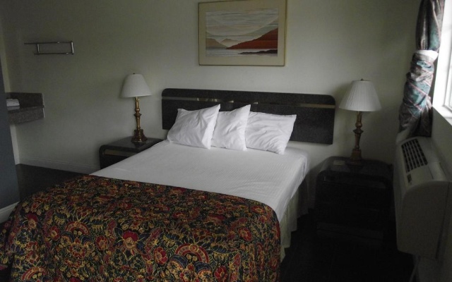 photo 5 of SandPiper Motel