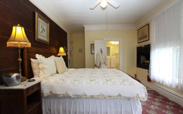 photo 4 of Santa Nella House