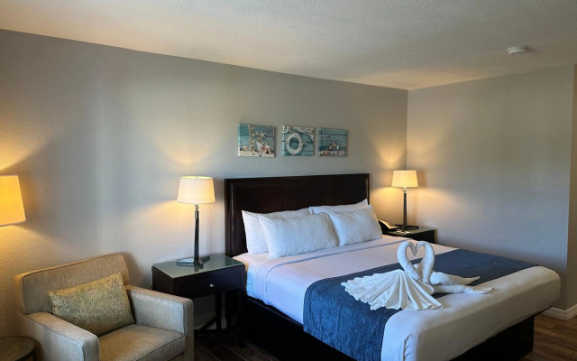 photo 5 of Lantern Inn & Suites