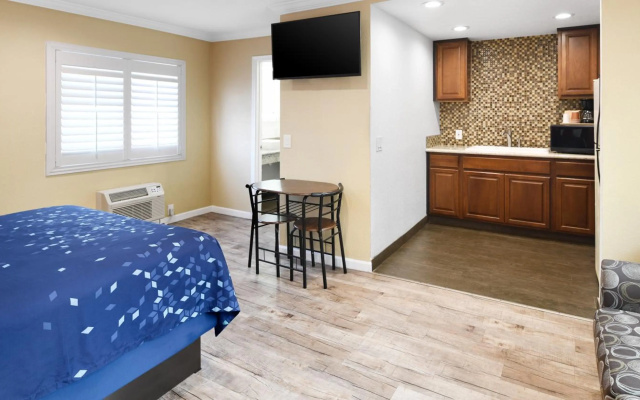 photo 5 of Scandia Motel