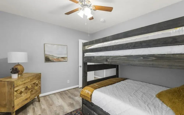 photo 4 of Scenic A Cozy Vegas Stay With Private Jacuzzi